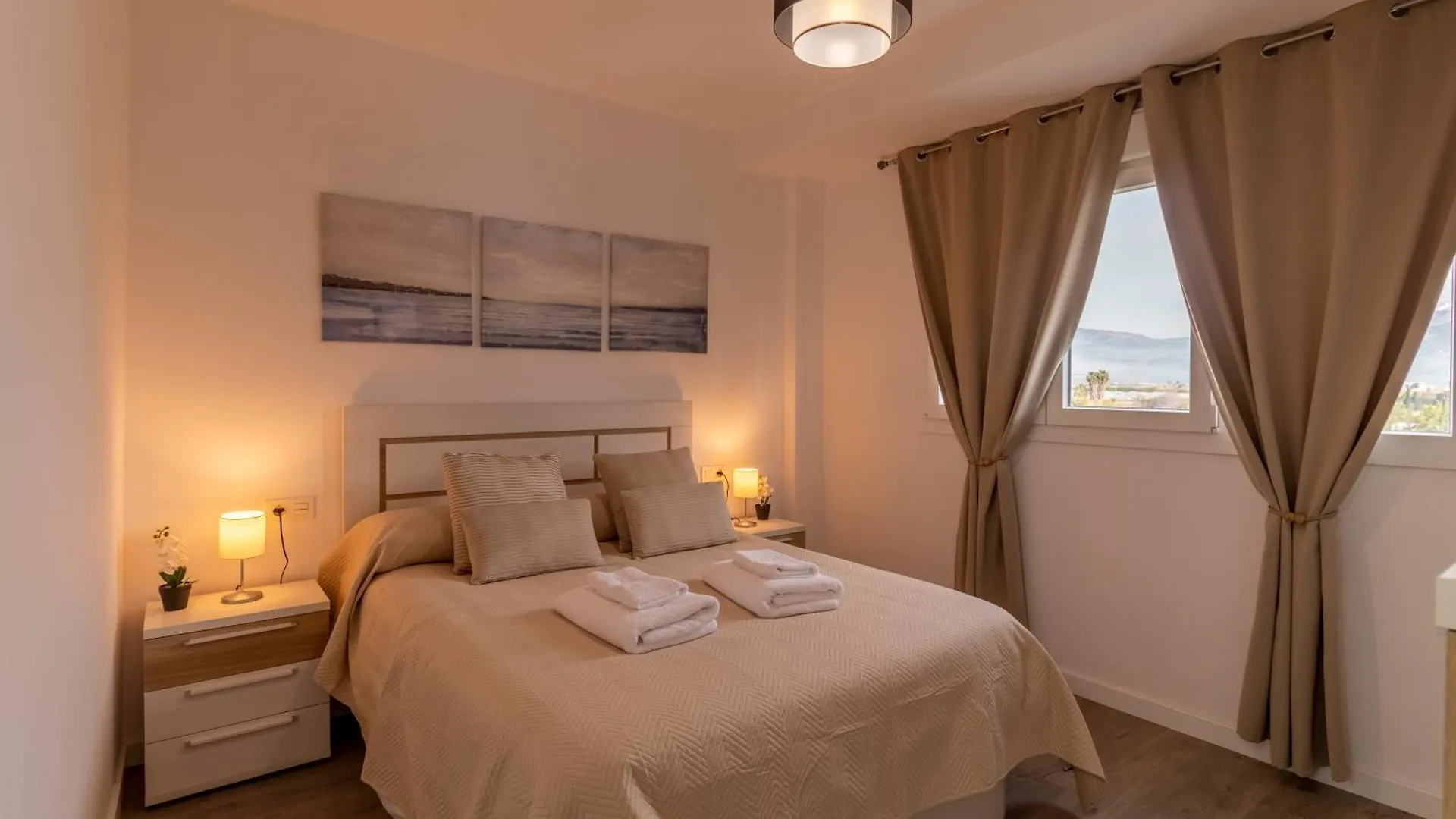 Rentitspain Apartamento En Aguacate A Minutos Del Golf Motril