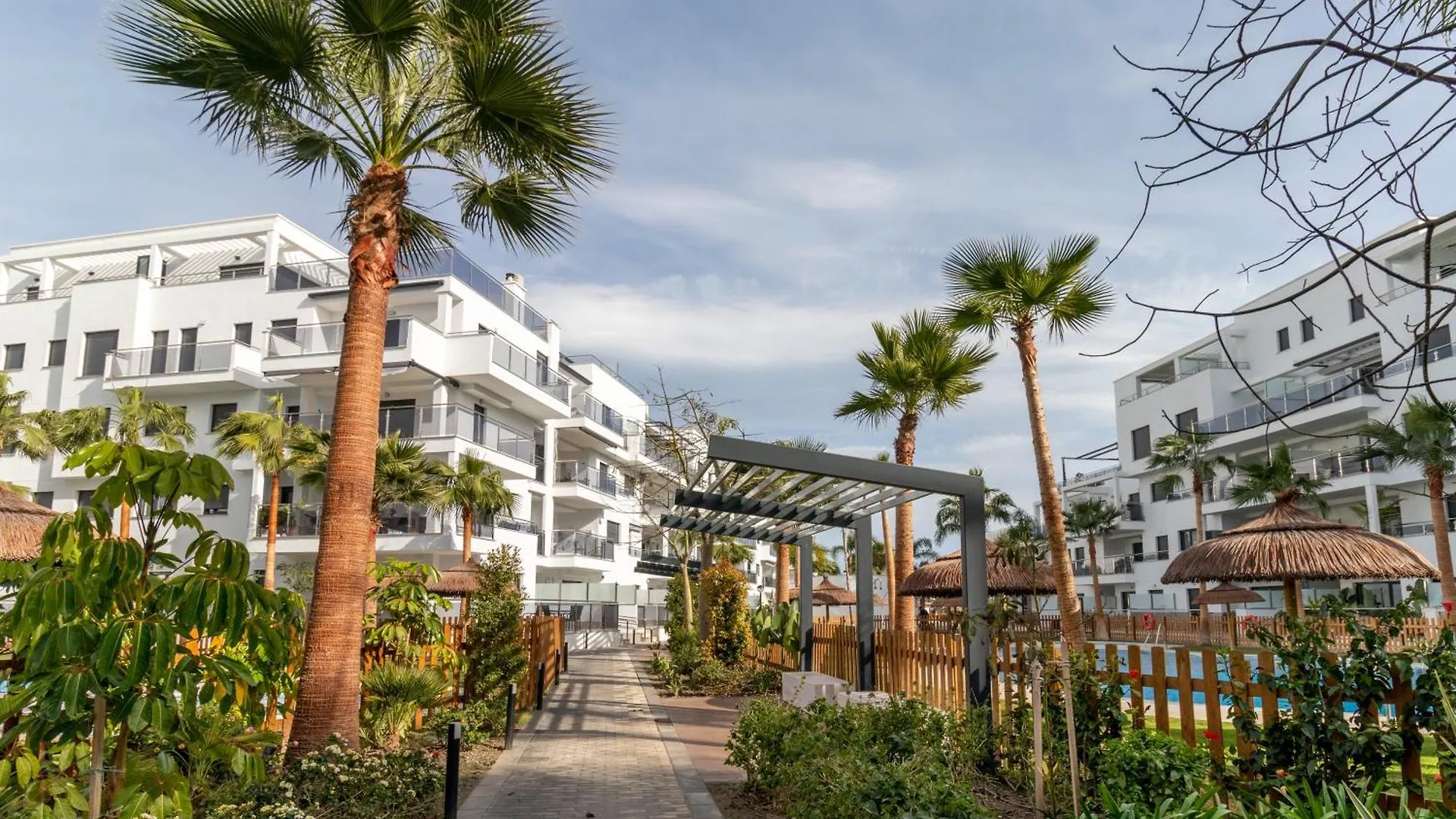 Rentitspain Apartamento En Aguacate A Minutos Del Golf Motril